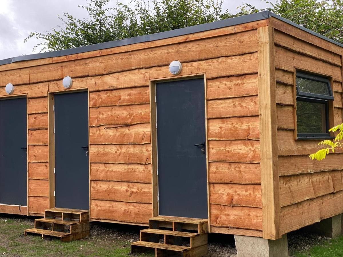 The Piggery Pod Hotel Sittingbourne Bagian luar foto